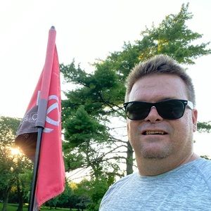 Meet your Posher, Ty